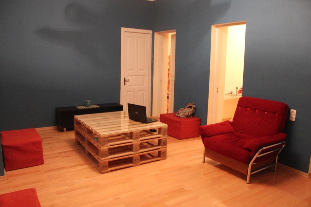 קוטאיסי Hostel Bude מראה חיצוני תמונה