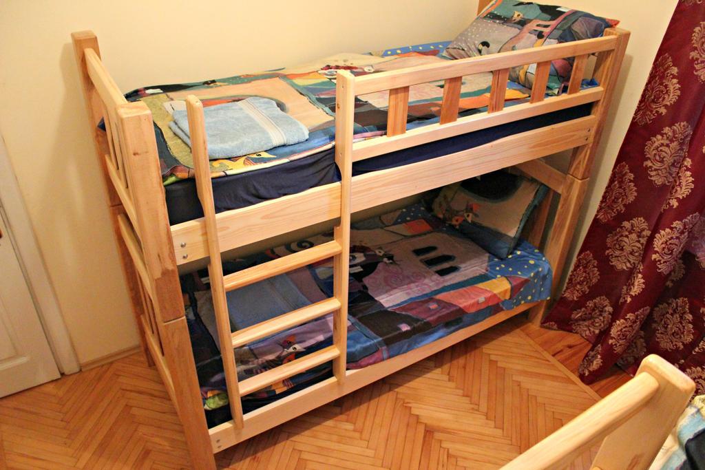 קוטאיסי Hostel Bude חדר תמונה